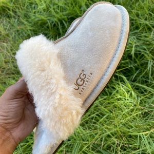 UGG Schuffette